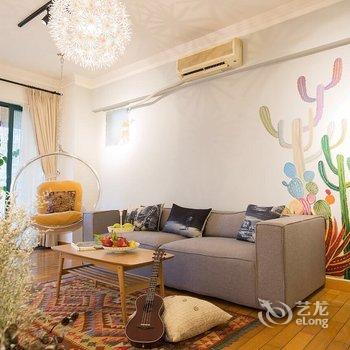 广州Locals路客·广州荔湾A07舍公寓(广州荔枝湾涌分店)酒店提供图片