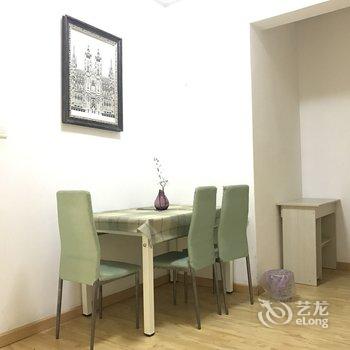 重庆宅自由公寓(民主村分店)酒店提供图片