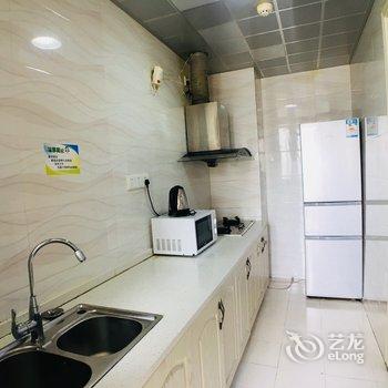 重庆宅自由公寓(大石坝村分店)酒店提供图片