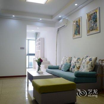重庆陈羽阳公寓(中兴村分店)酒店提供图片
