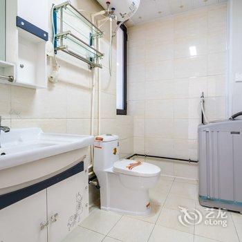 青岛包租龙公寓(情人伞分店)酒店提供图片