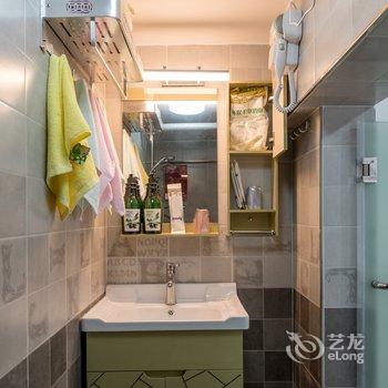 重庆佳玥公寓(歇台子村分店)酒店提供图片