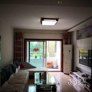 青岛离海近能感受到海风的小屋酒店提供图片