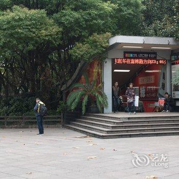 簡簞噯公寓(上海相亲角店)酒店提供图片