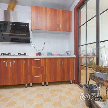 重庆明媚.康康公寓(龙门路分店)酒店提供图片