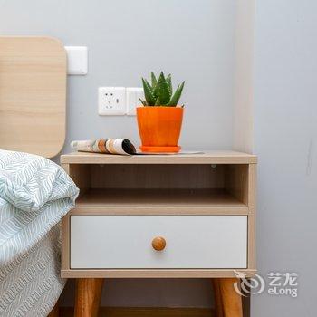 成都成都燕子温馨小屋(长益路分店)酒店提供图片