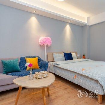 成都成都燕子温馨小屋(长益路分店)酒店提供图片