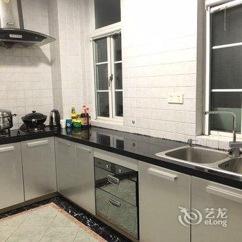 广州哆啦轰趴别墅(黄庄南路分店)酒店提供图片