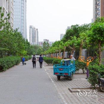 可爱的大熊公寓(北京爱乐体适能店)酒店提供图片