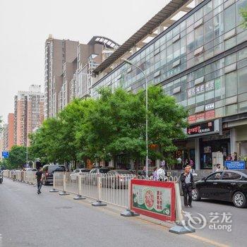 可爱的大熊公寓(北京爱乐体适能店)酒店提供图片