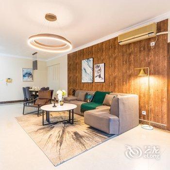 广州彩蝶之家1公寓(外广场雕塑园分店)酒店提供图片