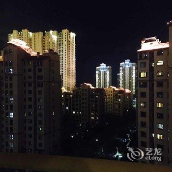 青岛开心铲屎官儿公寓酒店提供图片