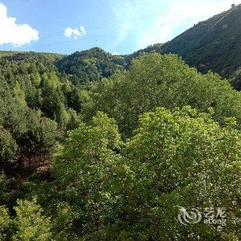 马尔康嘉良夷生态山庄酒店提供图片