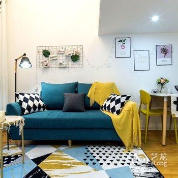 西安鲜衣怒马天涯仗剑公寓酒店提供图片