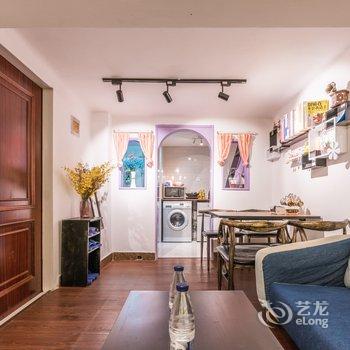 CandyZHANG民宿(上海张爱玲故居店)酒店提供图片