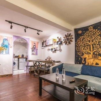 CandyZHANG民宿(上海张爱玲故居店)酒店提供图片