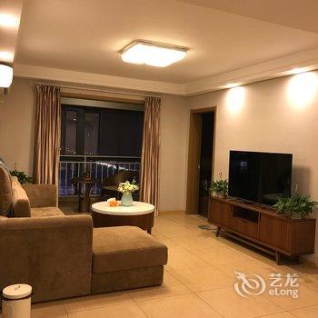 西安雷阳军公寓(凤城一路东口分店)酒店提供图片