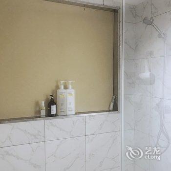 广州Renee公寓(华侨新村牌坊分店)酒店提供图片