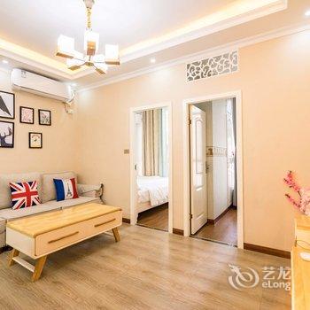 重庆叁什贰公寓(重庆洪崖洞分店)酒店提供图片