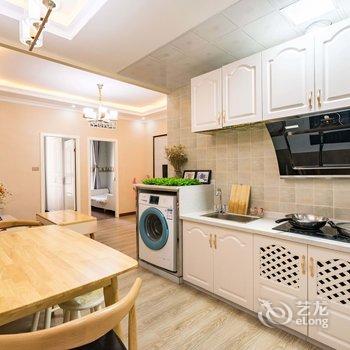 重庆叁什贰公寓(重庆洪崖洞分店)酒店提供图片