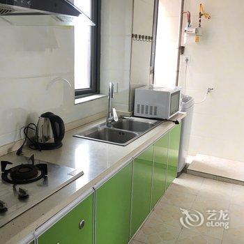 重庆宅自由公寓(龙塔村分店)酒店提供图片