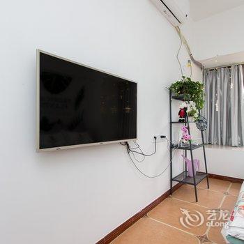 重庆彤彤小屋民宿(4号店)酒店提供图片