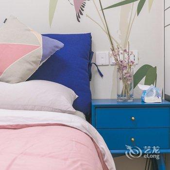 成都路客AA8070精品民宿酒店提供图片