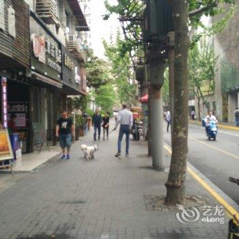 上海的柳先生公寓(圣母大堂新乐路教堂分店)酒店提供图片