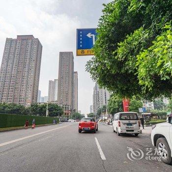 重庆叁什贰公寓(欢乐多儿童乐园分店)酒店提供图片