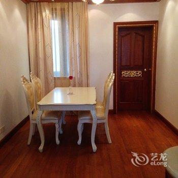 上海河滨豪宅公寓(上海邮政博物馆分店)酒店提供图片