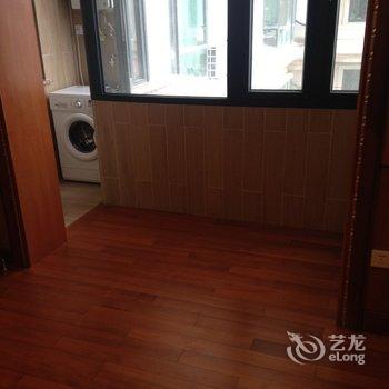 上海河滨豪宅公寓(上海邮政博物馆分店)酒店提供图片