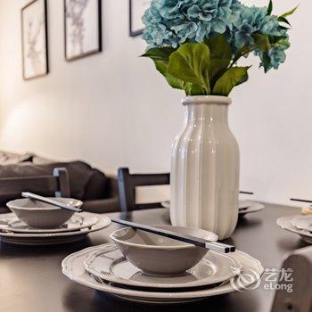 成都自由职业者投资人喜欢黑科技公寓(合江亭分店)酒店提供图片