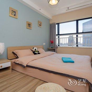 成都洛家公寓(全年红红木艺术馆分店)酒店提供图片