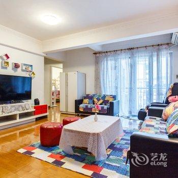 广州塔3号APM线星宸之家公寓(东风村分店)酒店提供图片