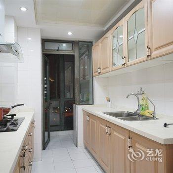 上海外滩全景民宿(乍浦路街道分店)酒店提供图片