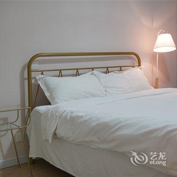 上海外滩全景民宿(乍浦路街道分店)酒店提供图片