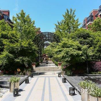 青春里之家公寓(上海光星路黄渡河桥店)酒店提供图片
