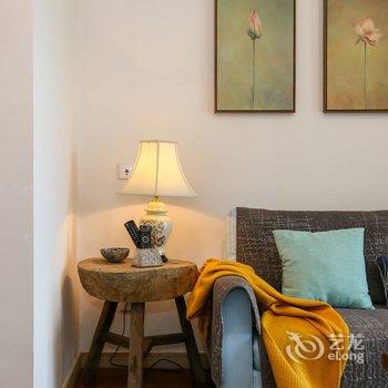 青春里之家公寓(上海光星路黄渡河桥店)酒店提供图片