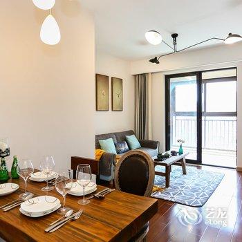青春里之家公寓(上海光星路黄渡河桥店)酒店提供图片