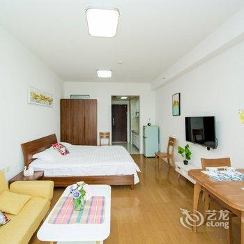 秦鲁公寓(青岛至真艺术馆店)酒店提供图片