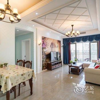 重庆叁什贰公寓(红星村分店)酒店提供图片