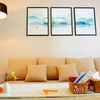 重庆叁什贰公寓(北城二路分店)酒店提供图片