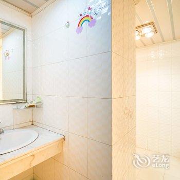 重庆叁什贰公寓(江北步行街分店)酒店提供图片