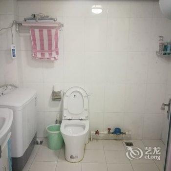 青岛李金艳公寓(浙江路天主教堂分店)酒店提供图片