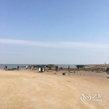 日照安女士公寓(六村分店)酒店提供图片