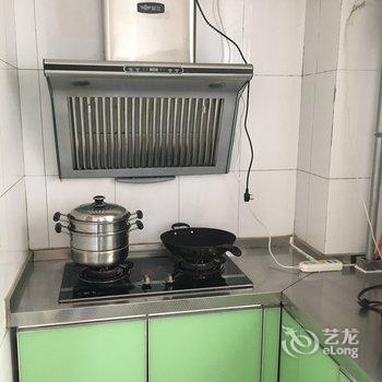 日照安女士公寓(六村分店)酒店提供图片
