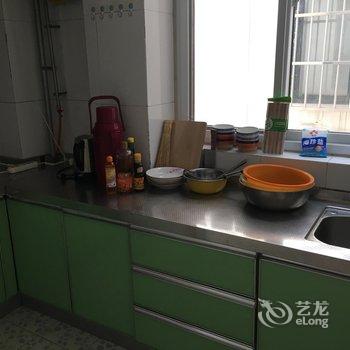 日照安女士公寓(六村分店)酒店提供图片