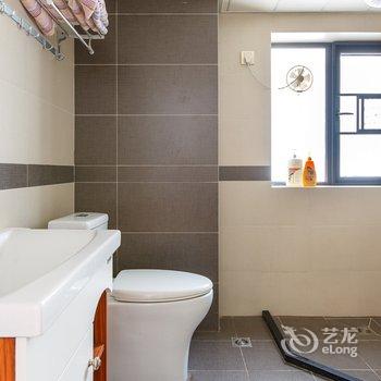 广州喧嚣中的一缕宁静公寓(长岗街分店)酒店提供图片