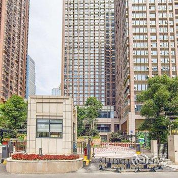 成都黑色的光公寓(伏龙村分店)酒店提供图片