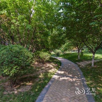 西安大唐芙蓉园/海洋馆/大雁塔观景三居室公寓(神奇动物在哪里极地馆分店)酒店提供图片
